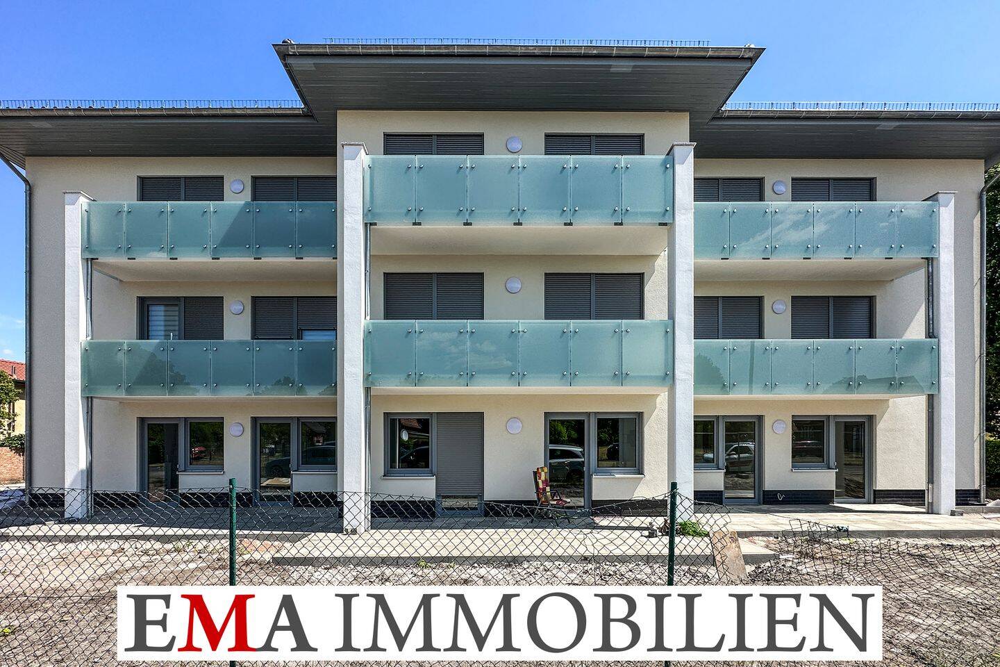 Moderne Zwei-Zimmer-Wohnung mit Einbauküche, 14656 Brieselang