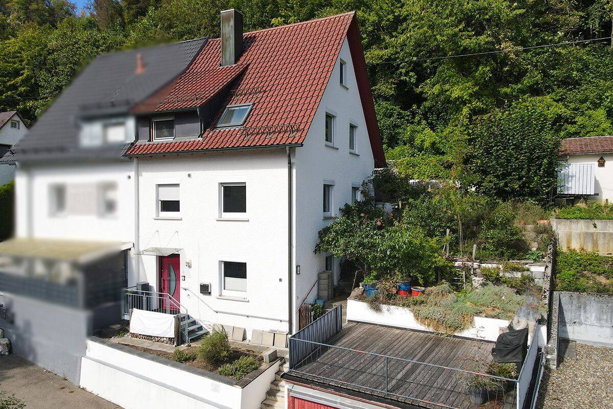 Wohnglück am Ortsrand … charmantes Zuhause mit traumhaftem Blick ins Grüne, 89143 Blaubeuren