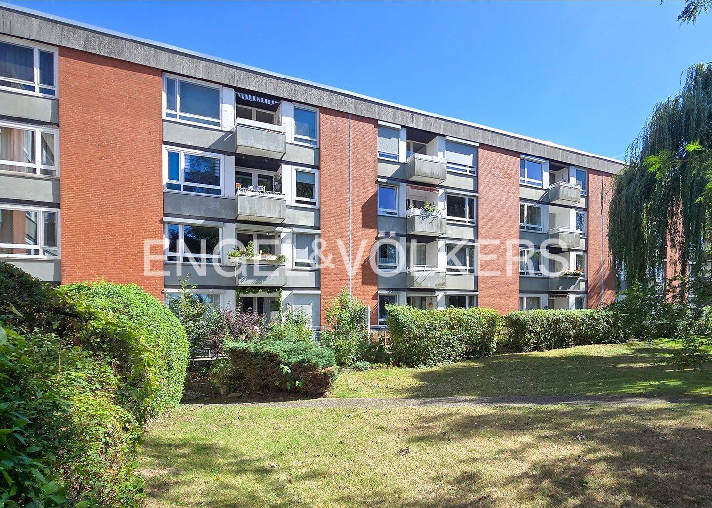 Familienfreundliche 3-Zimmer-Wohnung mit Blick ins Grüne, 38108 Braunschweig