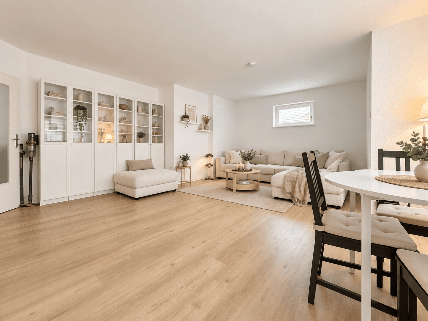 01.11. : Großzügige 3-Zimmer-Wohnung mit Balkon und Tiefgaragenstellplatz in Hamburg-Poppenbüttel, 22399 Hamburg (Wandsbek Hummelsbüttel Lemsahl-Mellingstedt Poppenbüttel)