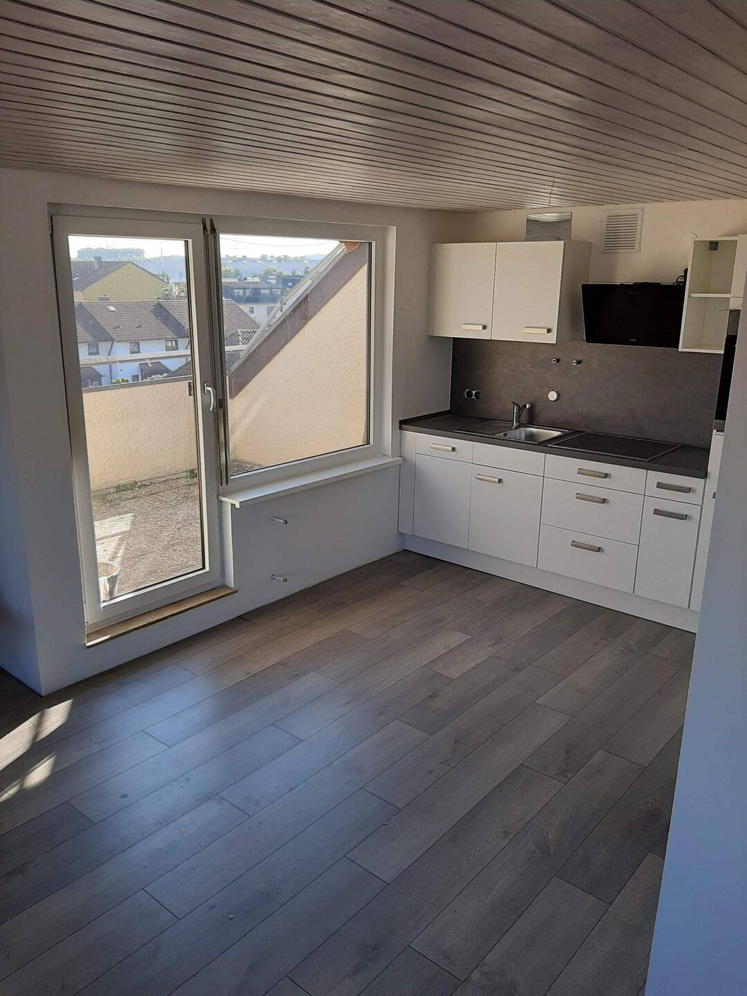 1-Zimmer Dachgeschosswohnung, 89269 Vöhringen