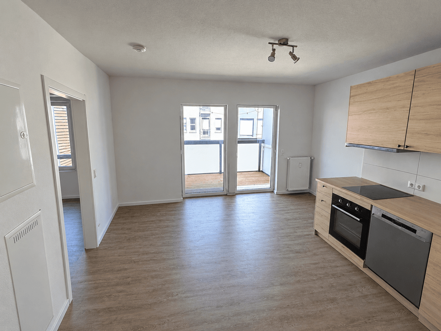 Schöner Balkon: Moderne 1-Zimmer-Wohnung in der 3. Etage in Reutlingen!, 72764 Reutlingen
