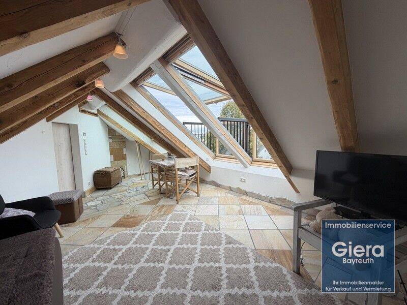 4 Zimmer Wohnung in Bayreuth, 95447 Bayreuth (Altstadt Birken Glocke Meyernberg Saas)