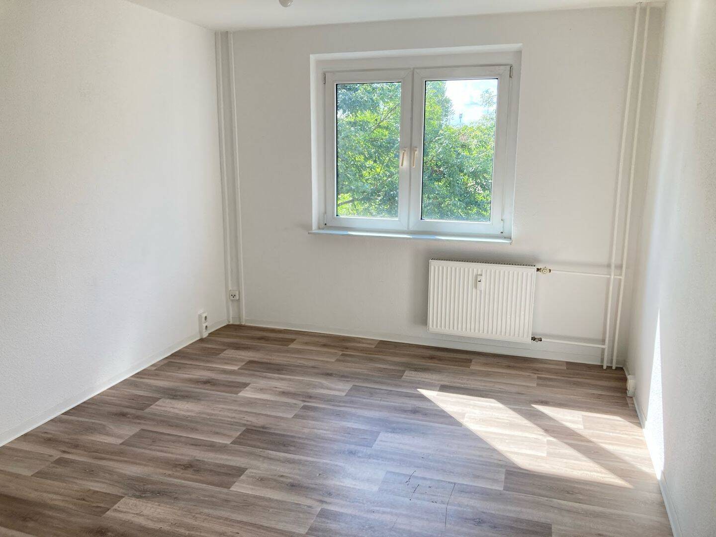 SELBER MALERN – ZWEI WARMMIETEN GESCHENKT!