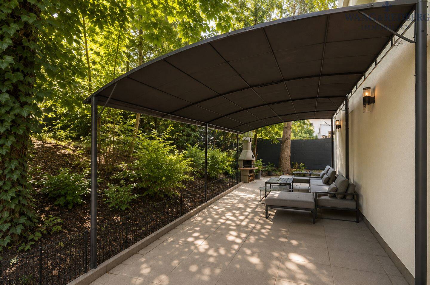 Süßes Hinterhaus mit Garten und hochwertiger Kernsanierung, 90762 Fürth (Innenstadt)