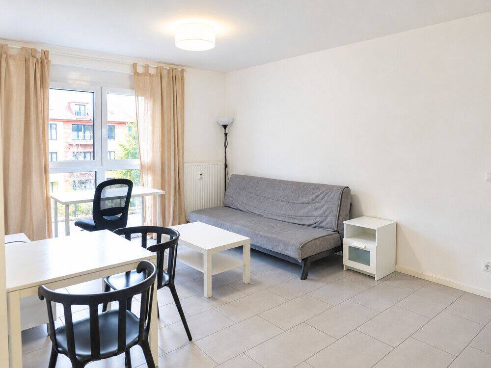 Möbliertes Appartement nur für Studenten/Auszubildende/Schüler, 63739 Aschaffenburg (Innenstadt Österreicher Kolonie)