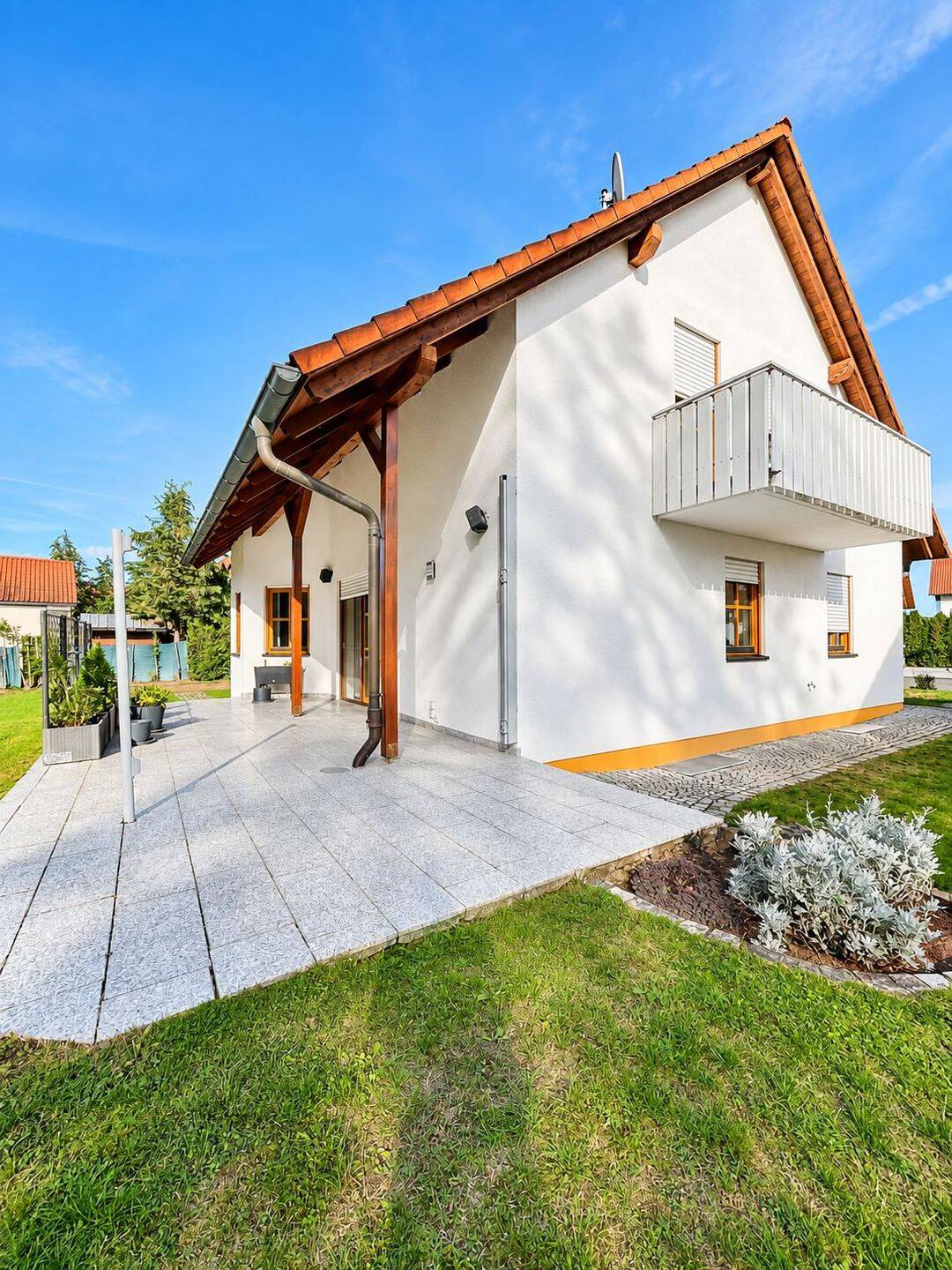 Gepflegtes Einfamilienhaus mit 859 m² Grundstück direkt am Wald, 97437 Haßfurt
