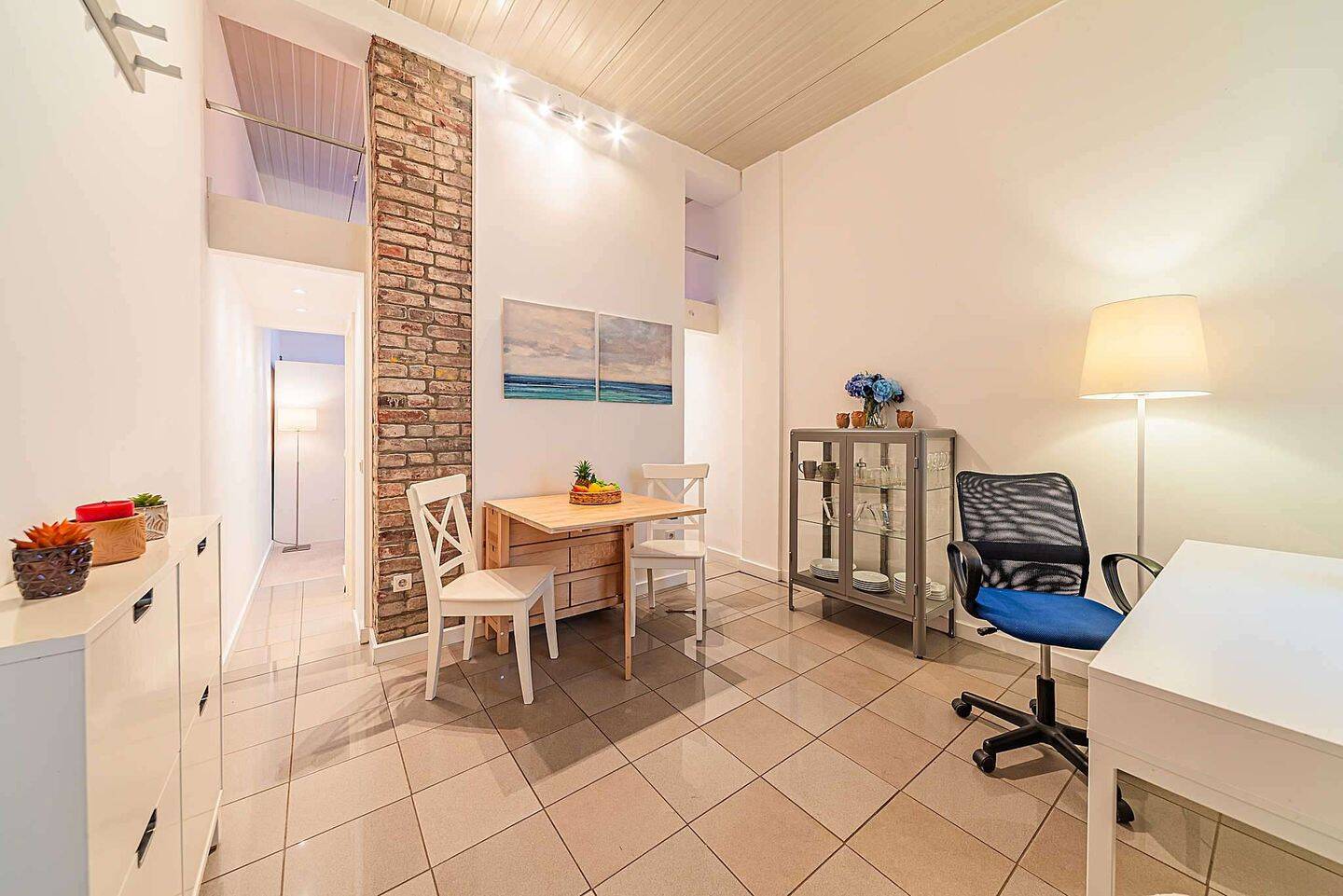Sehr ruhiges Apartment im Hinterhaus Nähe Leipziger Straße, 60487 Frankfurt am Main (Bockenheim Hausen Rödelheim Westend-Süd)