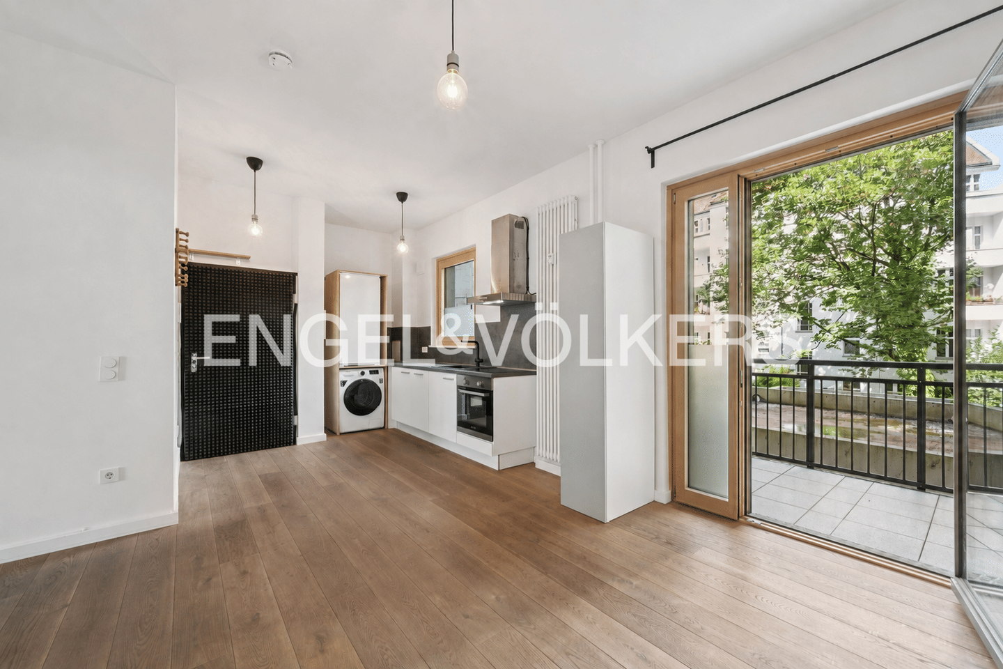 2-Zimmer-Wohnung mit Balkon in begehrter Lage am Ludwigkirchplatz, 10707 Berlin (Charlottenburg-Wilmersdorf Charlottenburg Wilmersdorf)