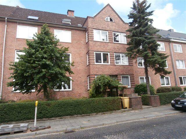 Schöne 2,5 Zimmer Wohnung zu vermieten, 24105 Kiel (Blücherplatz Brunswik Düsternbrook)