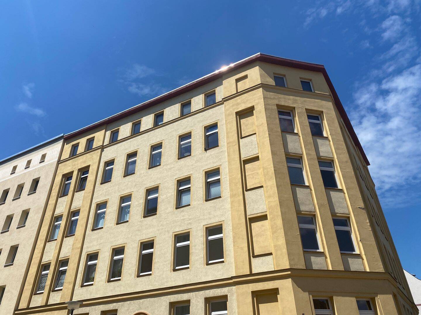 4-Zimmer-Wohnung mit neuen Böden, frisch gestrichenen Türen und sep. Küche!, 6112 Halle (Saale)
