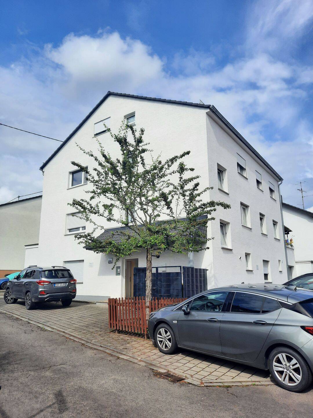 Ruhige 4 Zimmer Wohnung in Nordenstadt Ortsmitte, 65205 Wiesbaden