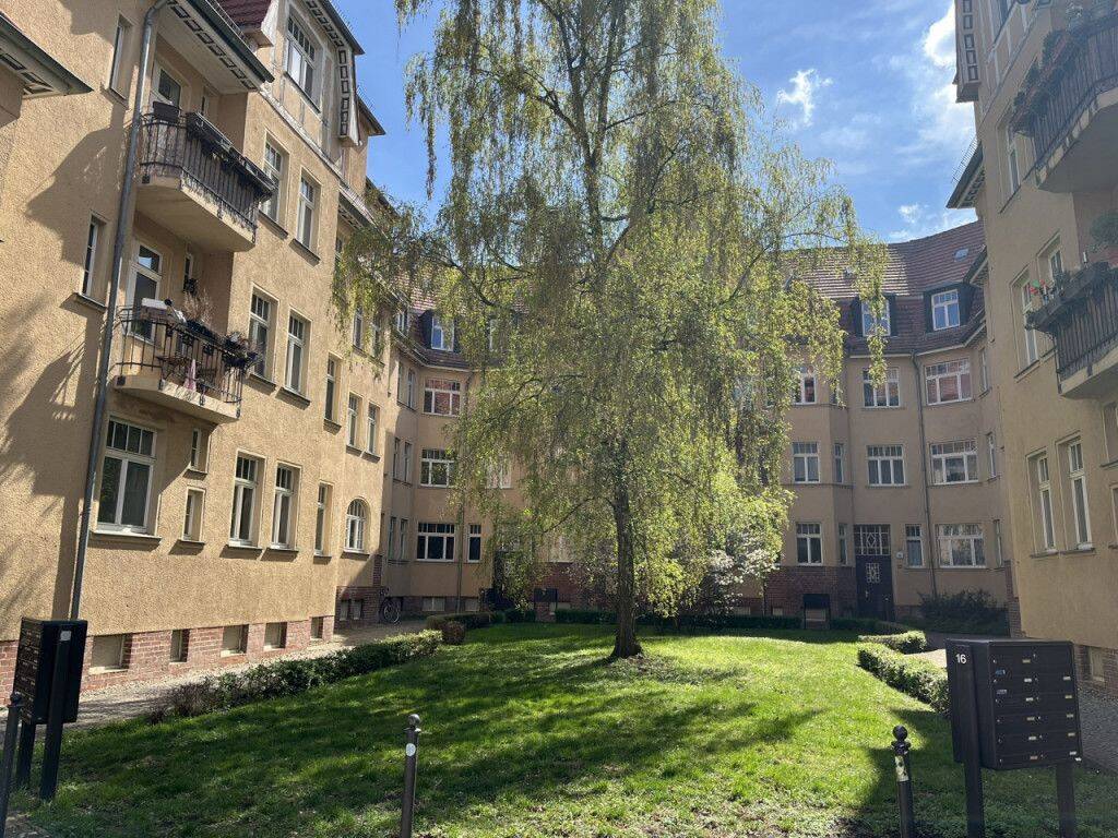 3 Raumwohnung mit Balkon, 6110 Halle (Saale) (Damaschkestraße Gesundbrunnen Innenstadt Lutherplatz Saaleaue)