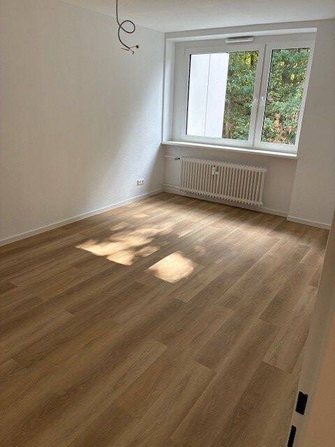 Modernisierte 1-Zimmerwohnung in Waldrandlage, 61440 Oberursel (Taunus)