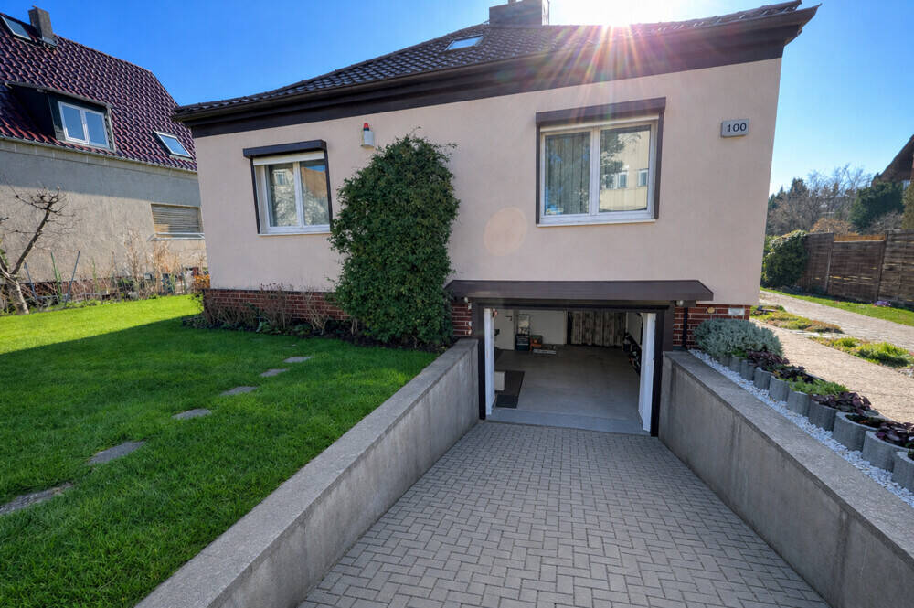 Wohntraum mit Wohlfühlcharakter – großzügiges Einfamilienhaus mit traumhaftem Wintergarten, 13437 Berlin (Reinickendorf Kolonie Müller Kolonie Roedernallee Wittenau)