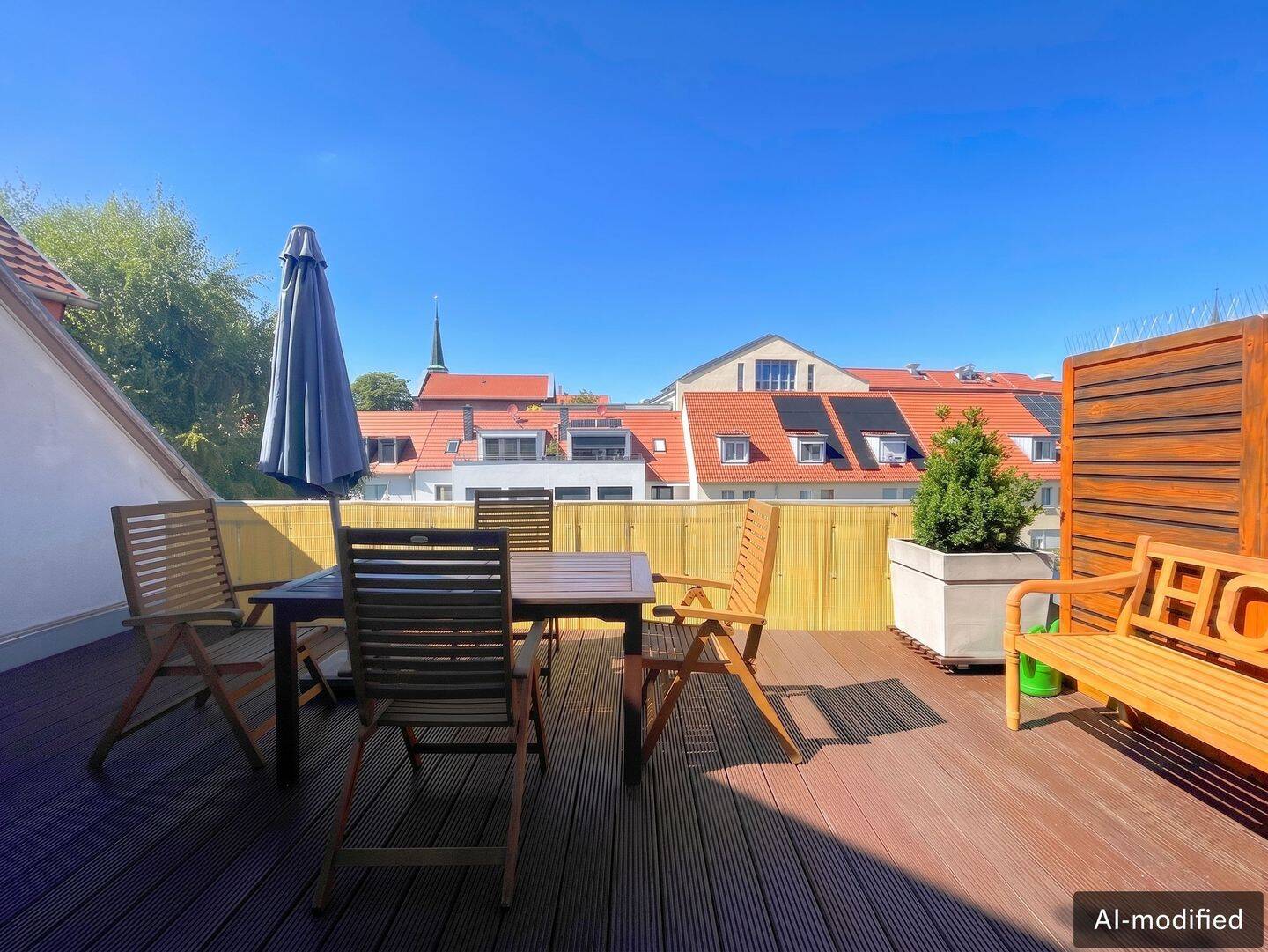 Schicke Stadtwohnung mit großer Dachterrasse und Stellplatz!, 99084 Erfurt (Altstadt Brühlervorstadt Löbervorstadt)