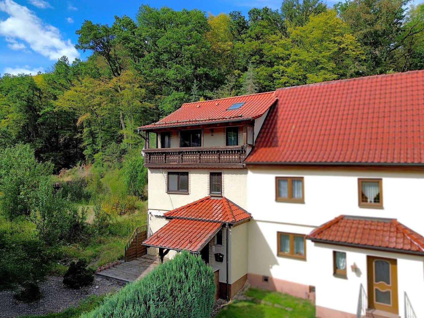 Viel Platz, viel Ruhe, viel Natur – großzügiges Haus mit vielseitigen Nutzungsmöglichkeiten, 98590 Schwallungen