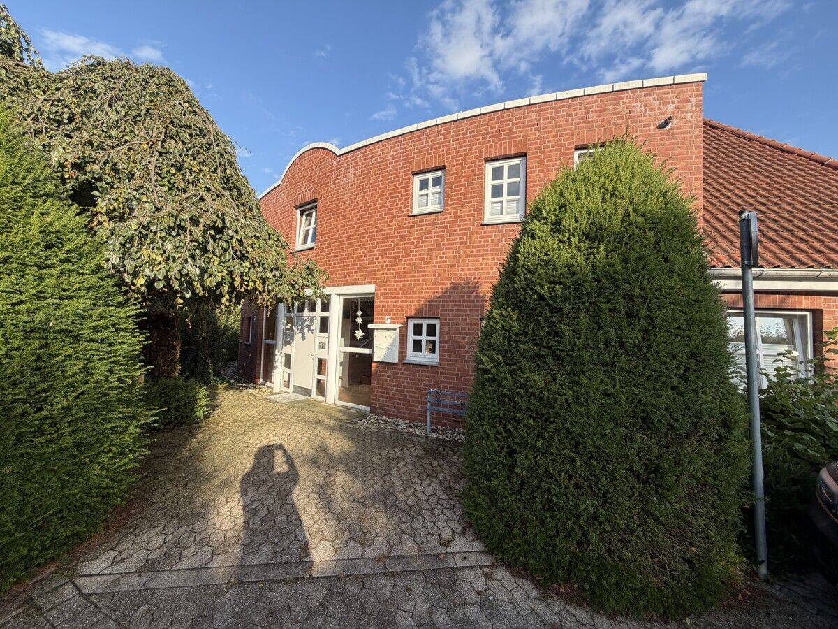 Zentral und trotzdem ruhig! Großzügige 2-Zimmerwohnung in toller Lage, 48282 Emsdetten