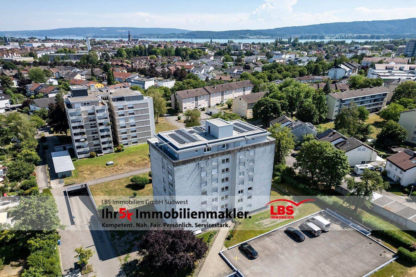 Barrierefreies Wohnung: Sanierte 3,5-Zimmer-Wohnung mit Aufzug, 78315 Radolfzell am Bodensee