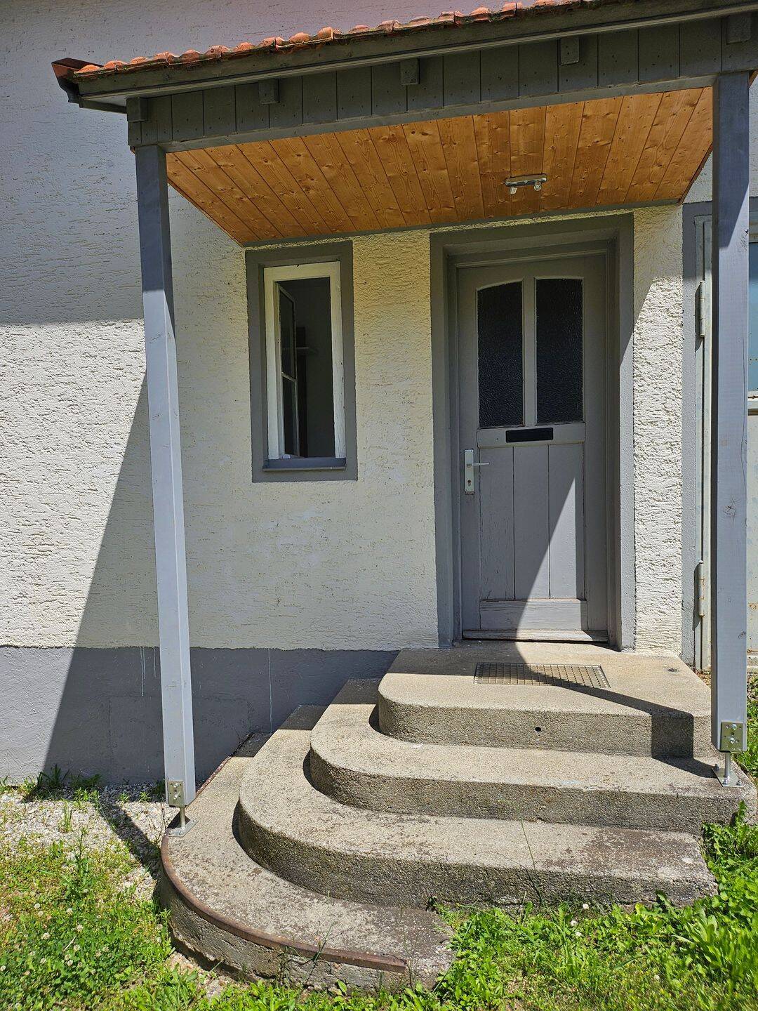 vermiete 2 Zimmer Single Wohnung (Altbauwohnung)., 84332 Hebertsfelden