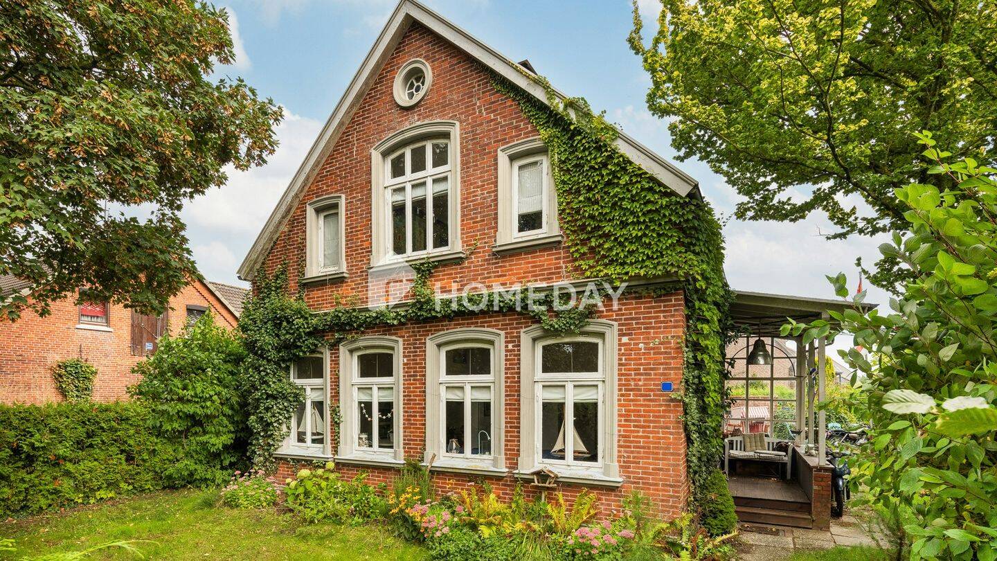 Nachhaltig & stilvoll im Altbau wohnen | Pelletheizung, Dielenboden, & großer Garten in Rodenkirchen, 26935 Stadland