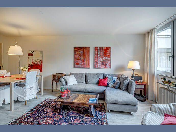 Möbliert: Möblierte 2-Zimmer Wohnung in Neuhausen, 80636 München (Maxvorstadt Neuhausen-Nymphenburg)