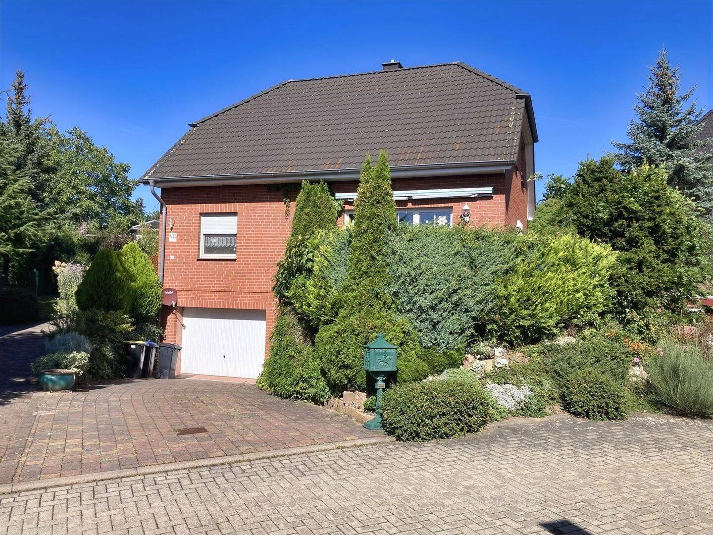 Kleines Familienparadies mit Garten, Terrasse und Gestaltungspotenzial !, 6526 Sangerhausen