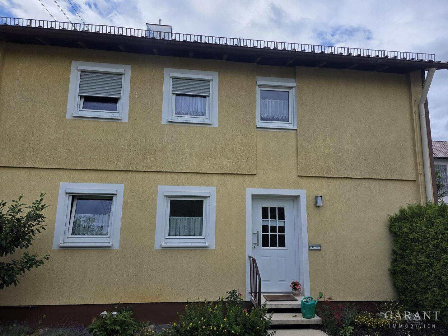 Ruhige Doppelhaushälfte mit Renovierungsstau, 78604 Rietheim-Weilheim