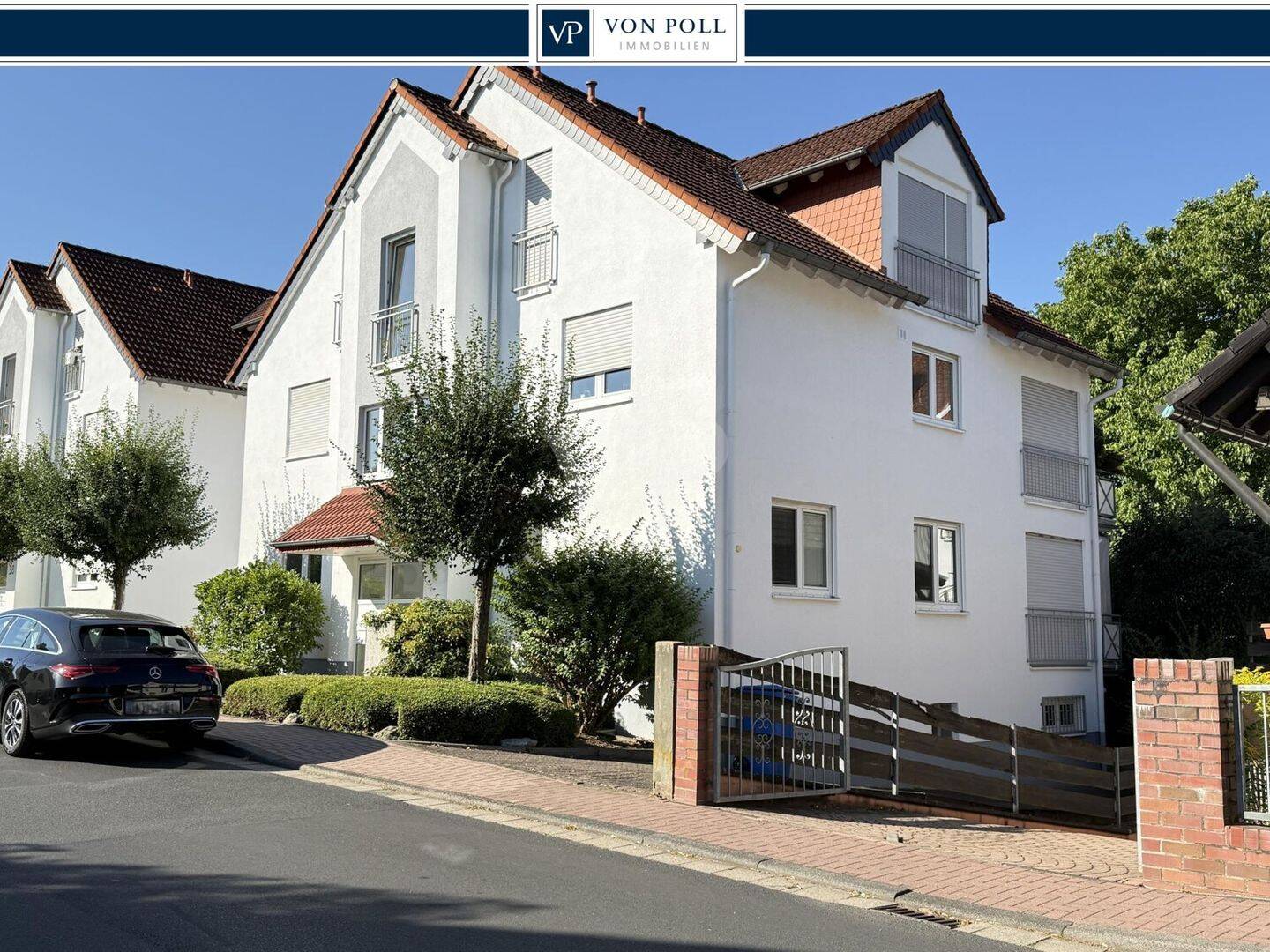 VON POLL – BAD HOMBURG: Lichtdurchflutete 3-Zimmer-Dachgeschosswohnung in begehrter Zentrumsnähe, 61352 Bad Homburg v.d. Höhe
