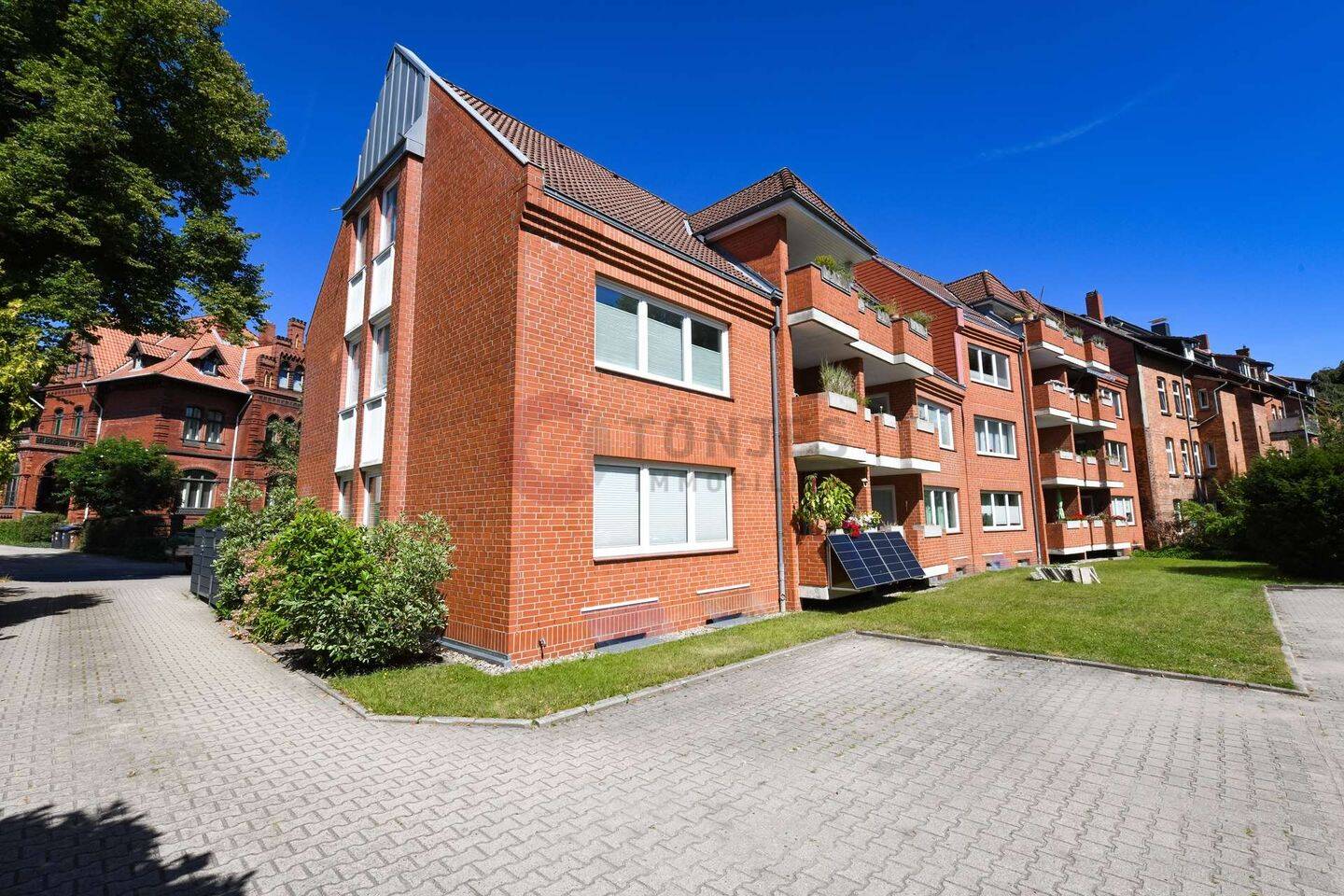 2-Zimmer Erdgeschosswohnung mit Loggia in innenstadtnaher Lage, 21339 Lüneburg