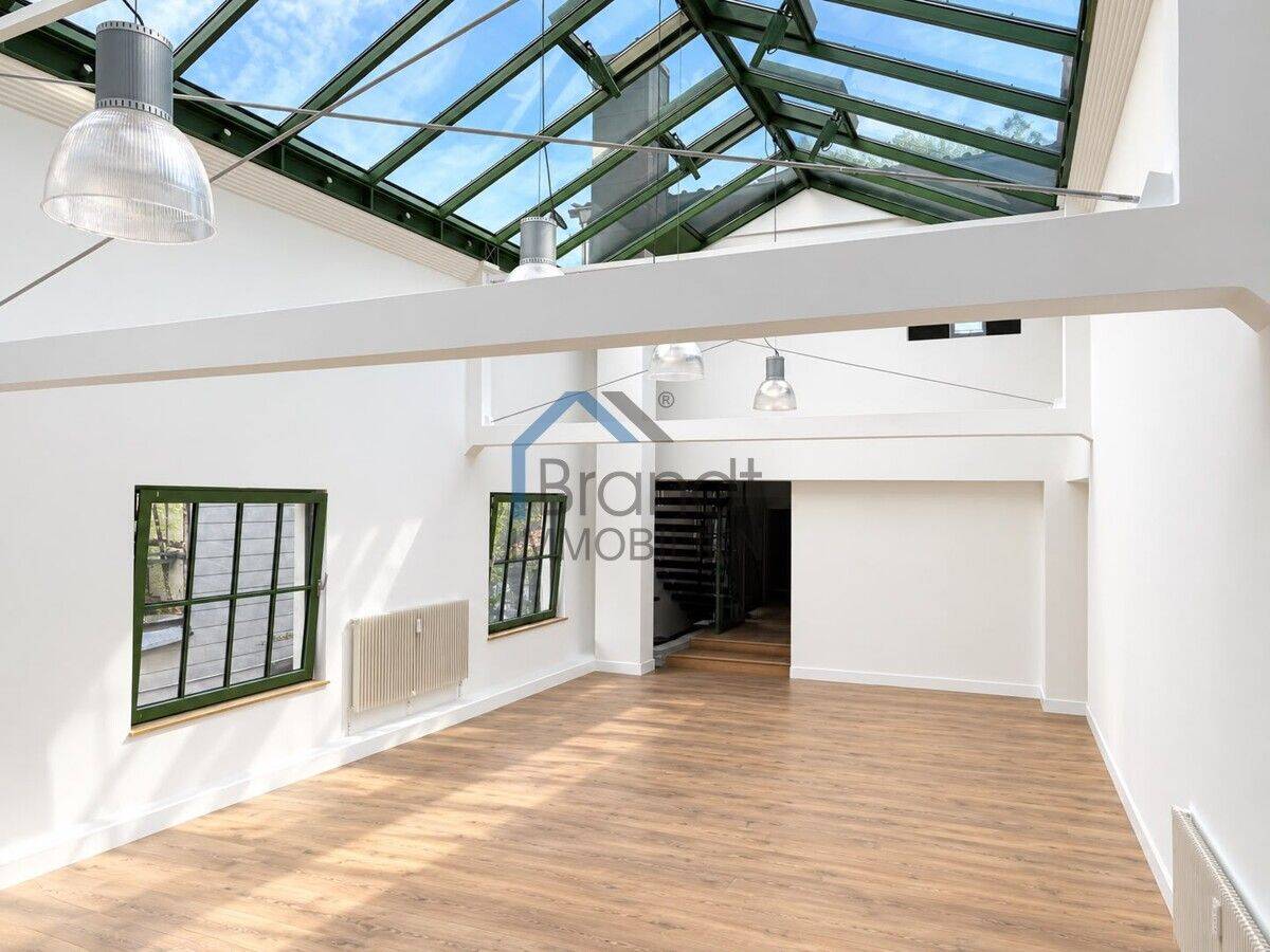 Exklusive 6-Zimmer-Loftwohnung mit ca. 220 m² in zentraler Lage von Göttingen, auch WG-geeignet!, 37073 Göttingen
