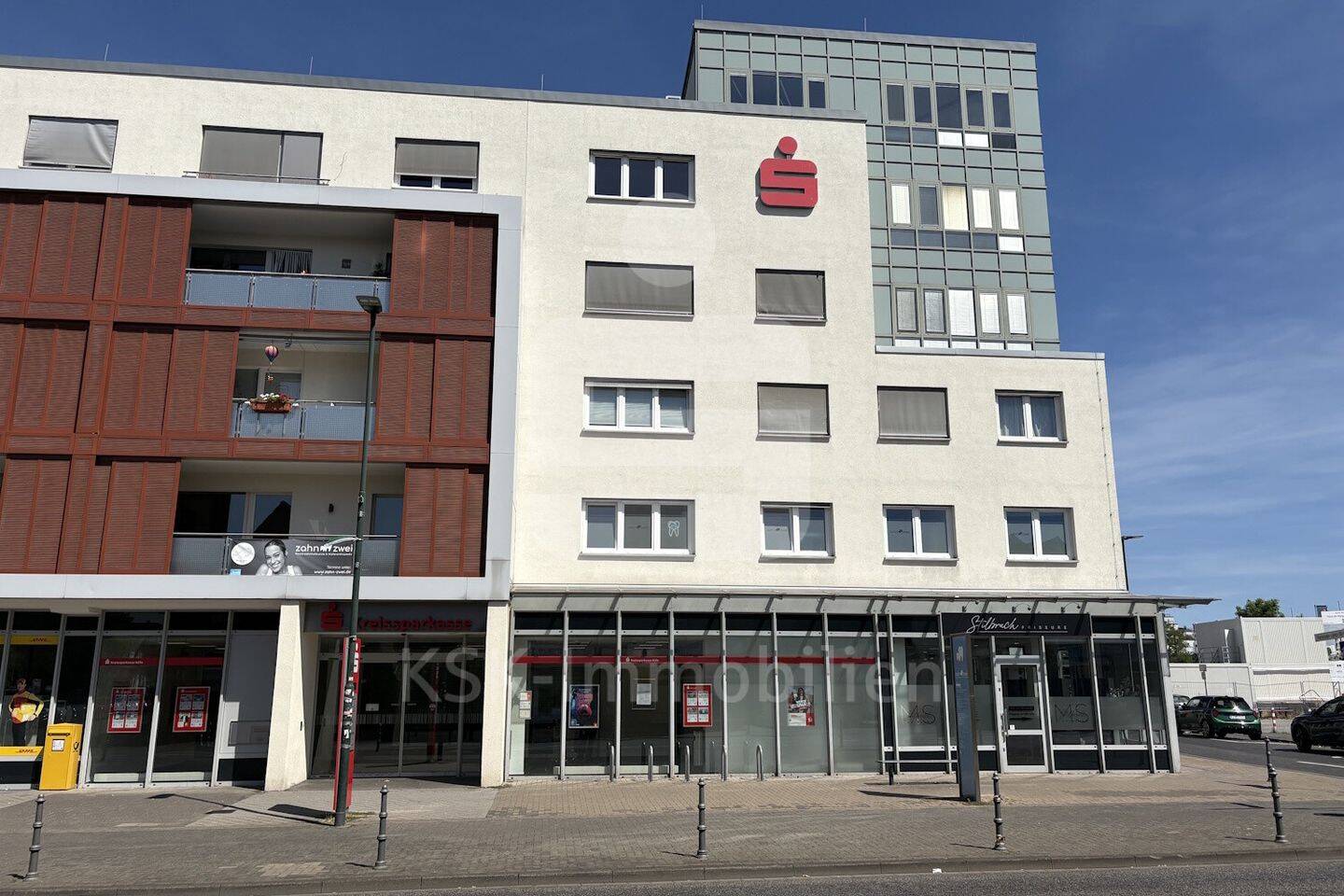Gepflegte 3-Zimmer-Etagenwohnung mit Einbauküche und Aufzug in zentraler Lage., 50170 Kerpen