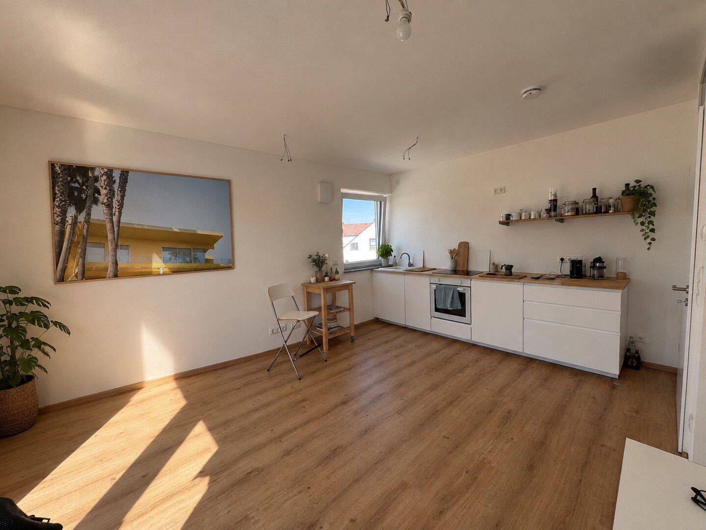 Helle, moderne 2,5-Zimmer-Wohnung mit Balkon und gehobener Ausstattung, 84036 Landshut