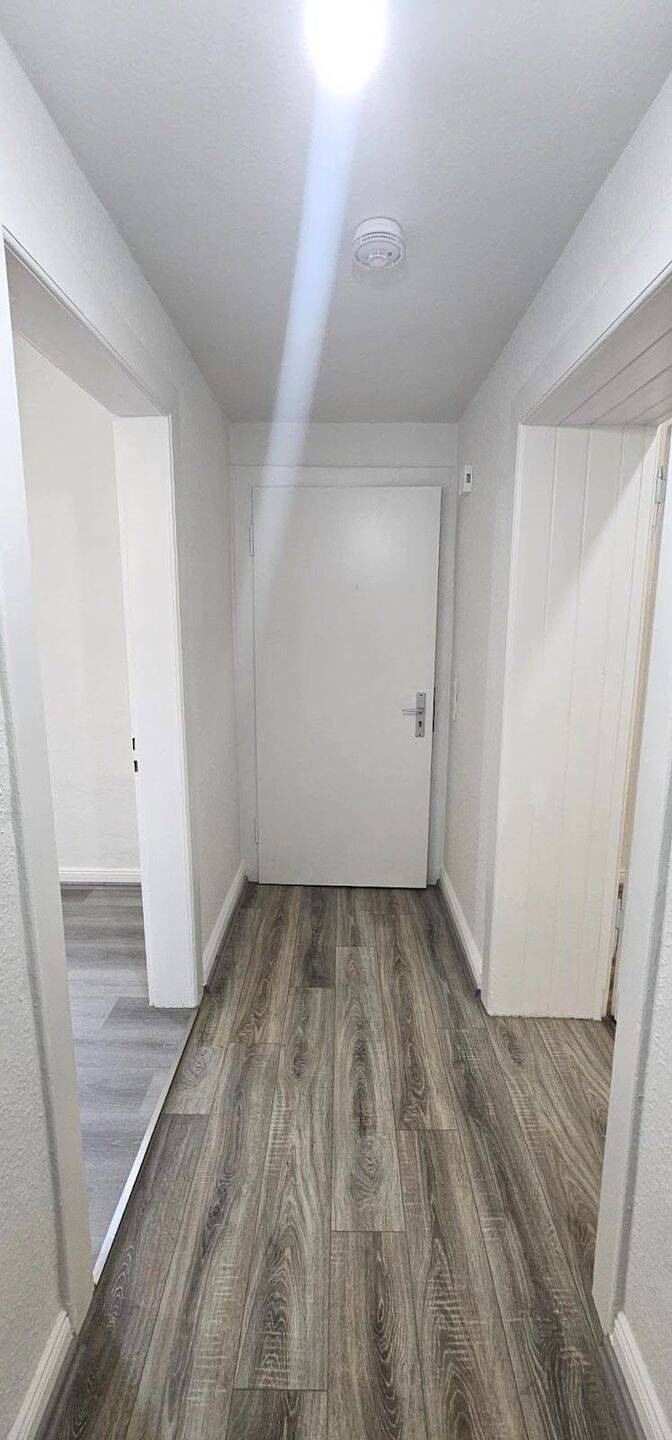 Sehr schöne sanierte 3 Zimmer Wohnung in Duisburg zu vermieten, 47137 Duisburg (Mittelmeiderich Obermeiderich Untermeiderich)