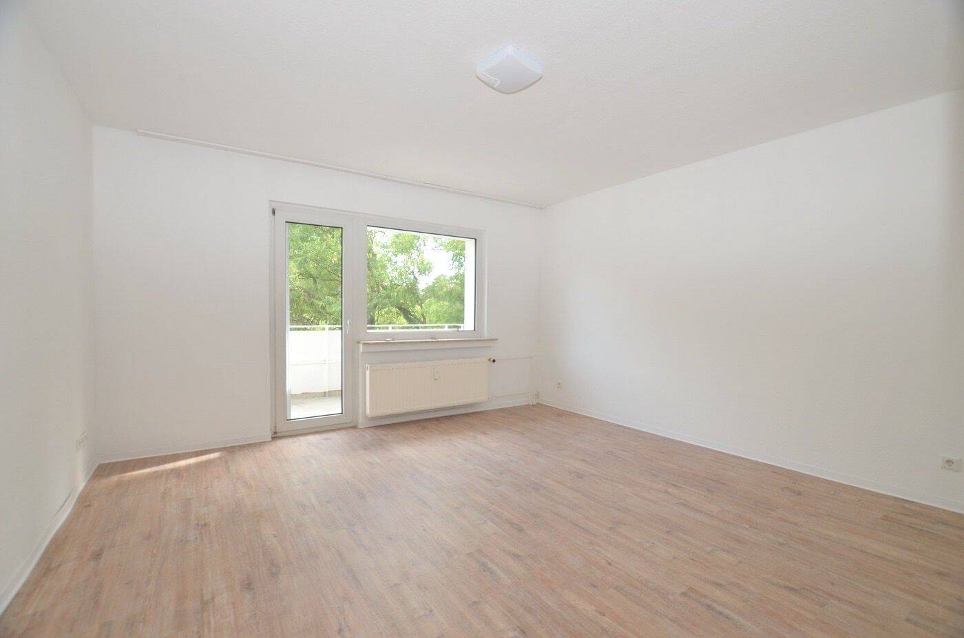 Freundliche und helle 3-Zimmer Wohnung mit Balkon in Duisburg-Overbruch, 47178 Duisburg (Alt-Walsum Overbruch Vierlinden)