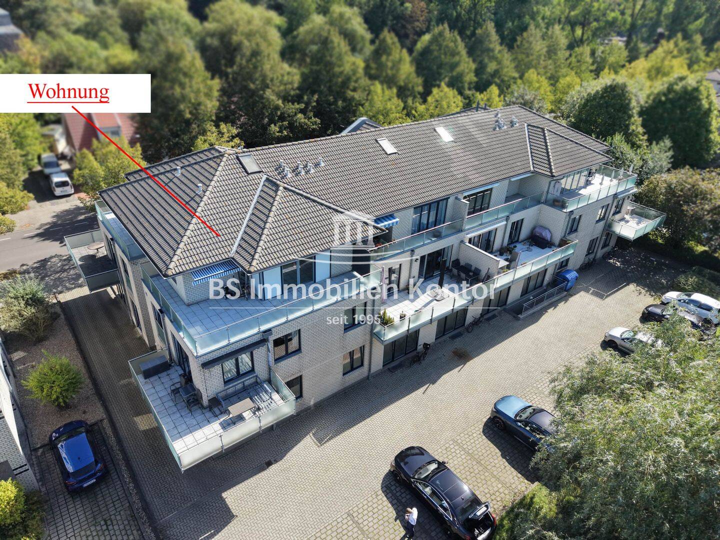 Emden – Früchteburg! Komfortable Wohnujng 2. OG mit PKW-Stellplatz und 2 x Dachterrasse, Nähe zur Innenstadt !, 26725 Emden