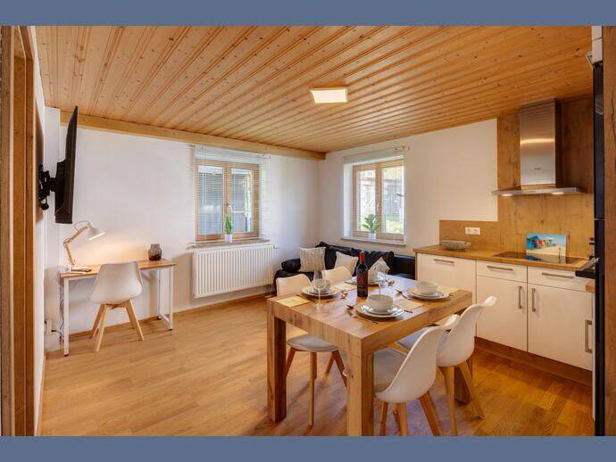 Möbliert: Charmante 2-Zimmer Wohnung am Walchensee, 82432 Kochel a. See