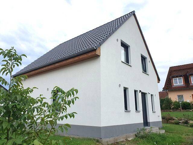Modernes, neuwertiges KFW-55 Haus in bevorzugter Wohnlage in Kronach, 96317 Kronach