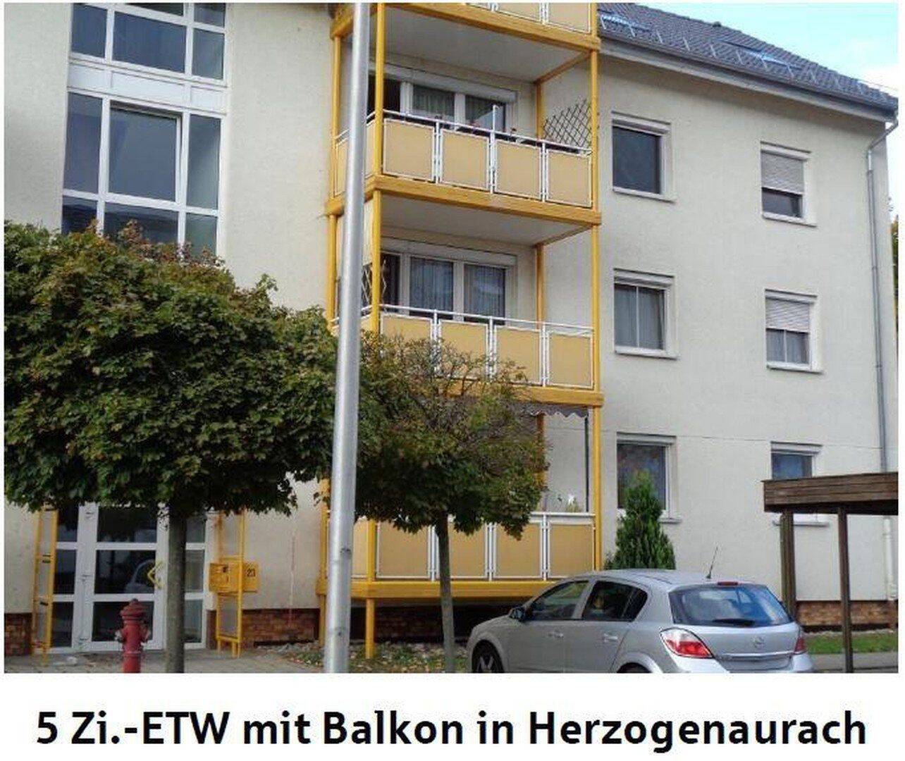 Moderne und gut ausgestattete 5Zi.Wohnung (112m²) in guter Lage in Herzogenaurach, 91074 Herzogenaurach