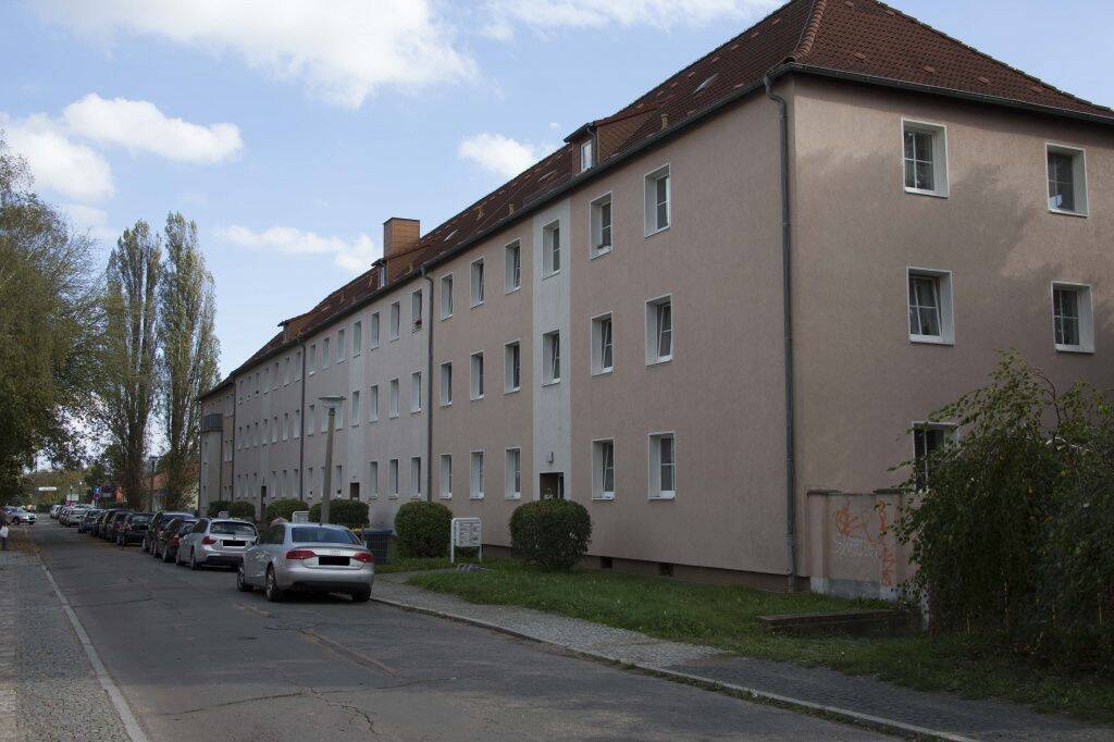 2-Raum-Wohnung mit Balkon zu vermieten, 6112 Halle (Saale)