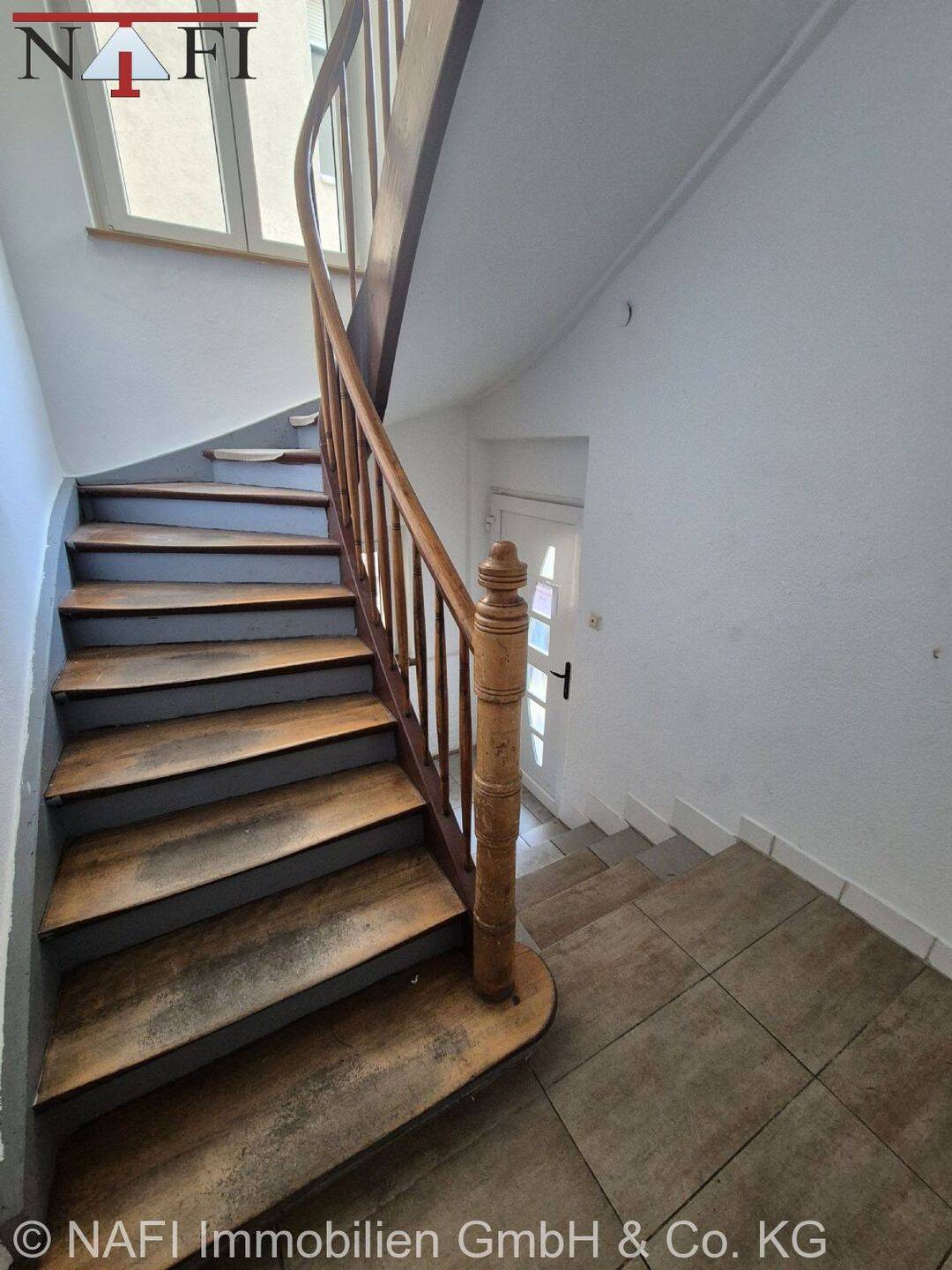 ** Wohnen mit Weitblick – 3 Zimmer und vielfältige Gestaltungsmöglichkeiten **, 73728 Esslingen am Neckar