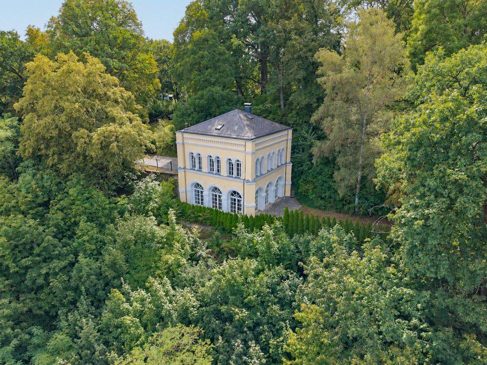 Schnürs Pavillon am Adamiberg – ein Stück Coburger Stadtgeschichte, 96450 Coburg