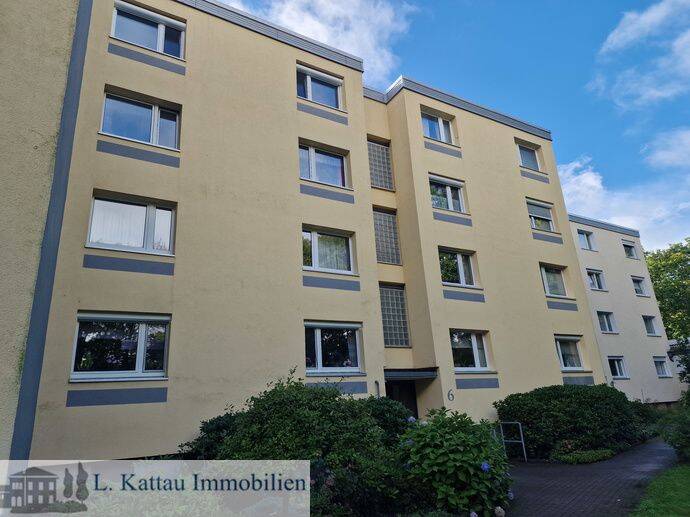 G 14 BREMEN – HUCHTING gepflegte 3 Zimmerwohnung mit Balkon im 3.Obergeschoss, 28259 Bremen (Grolland Kirchhuchting Mittelshuchting Sodenmatt)