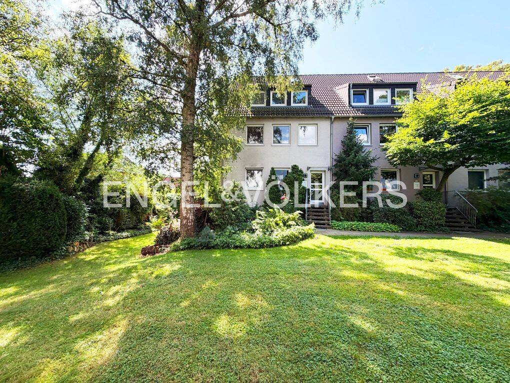 Gemütliche Dachgeschosswohnung in schöner Lage nahe der Bremer Universität, 28359 Bremen (Horn Lehe)