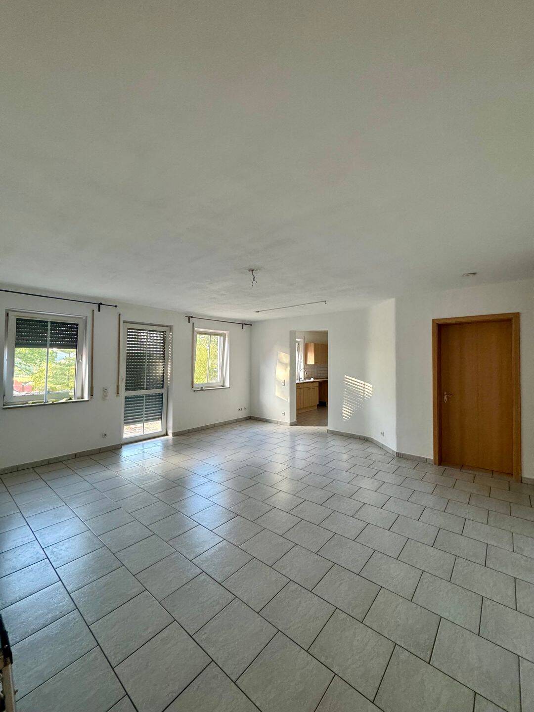 Ruhige Einliegerwohnung mit Garten und Terrasse, 96199 Zapfendorf