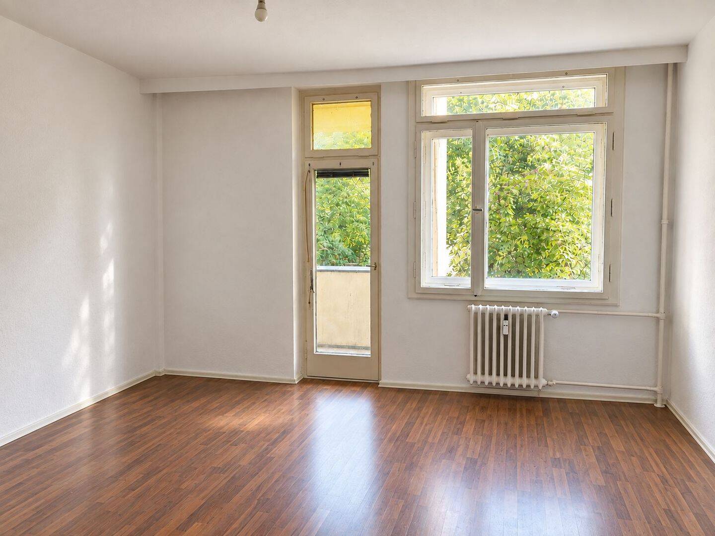 Direkt an der Spree: STUDIO APARTMENT mit Balkon, 10557 Berlin (Mitte Hansaviertel Moabit Tiergarten)