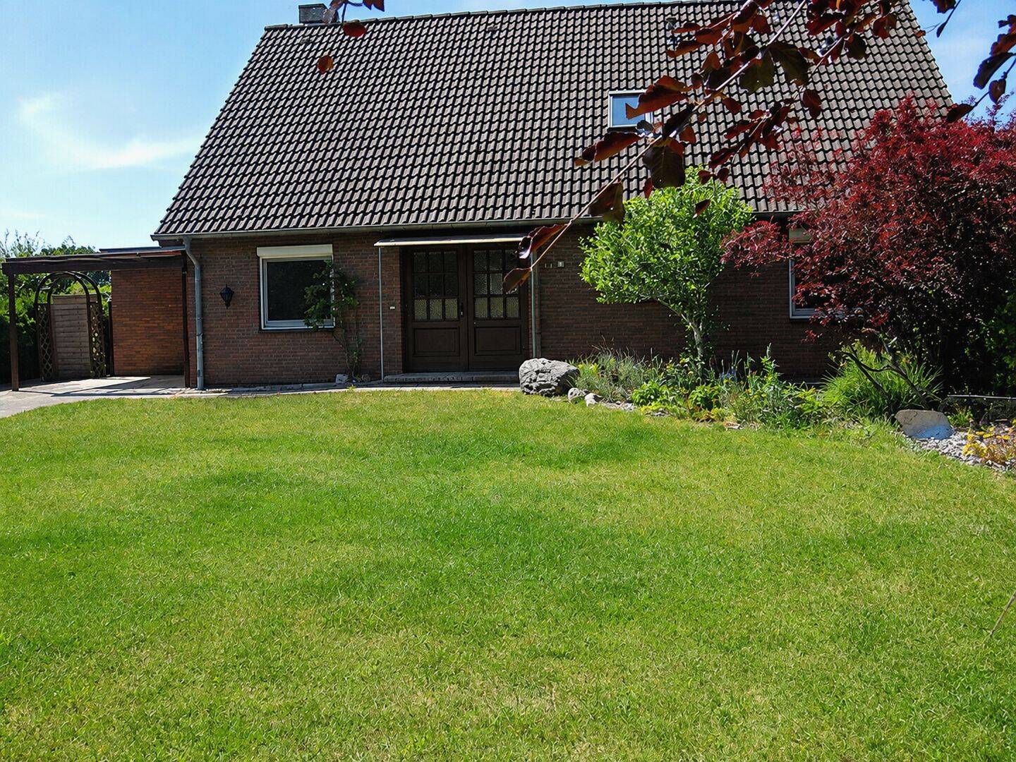 Gepflegtes Einfamilienhaus zur Miete in ruhiger Alleinlage, 24783 Osterrönfeld