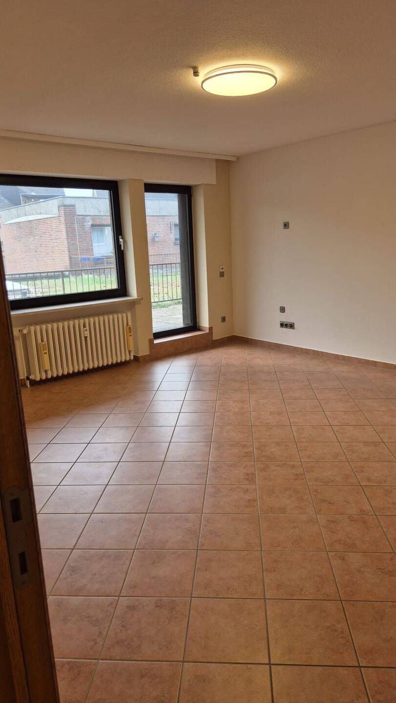 3. Zimmer-Wohnung in der Kempener Altstadt mit Balkon und TG-Stellplatz, 47906 Kempen
