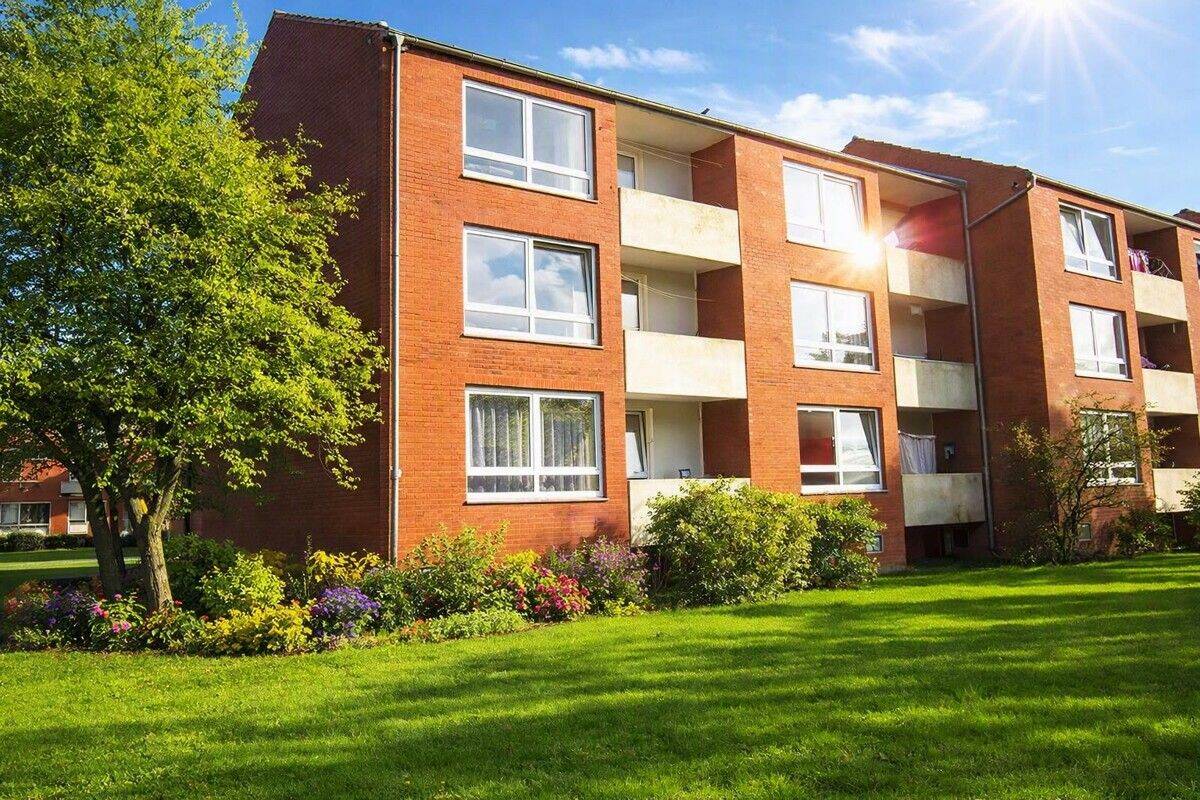 Vermietete ETW mit Loggia in zentraler Wohnlage!, 26721 Emden (Barenburg Conrebbersweg Früchteburg Harsweg Stadtzentrum)
