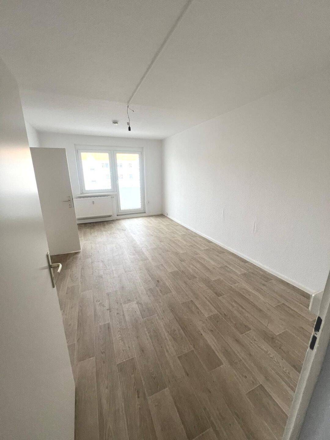 Helle 3-Zimmer-Wohnung mit Balkon in Borna, 4552 Borna